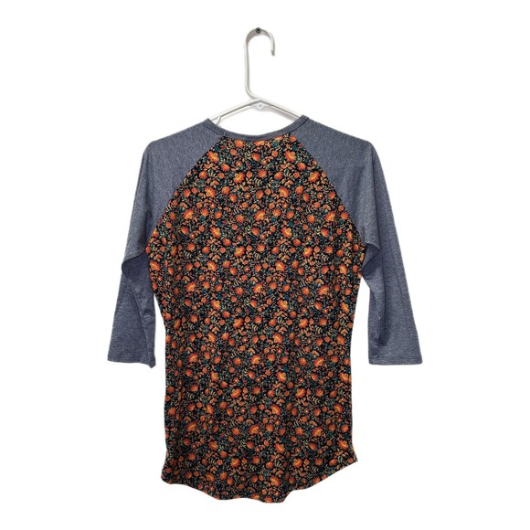 LulaRoe Randy Raglan Top with Orange Designs and Gray Sleeves, XXS, Pre-owned - Picture 3 of 7